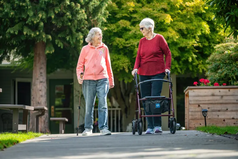 The Broadview Center | Assisted Living or Independent Senior Living? How to Choose the Right Community